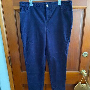 Woman's plus pants